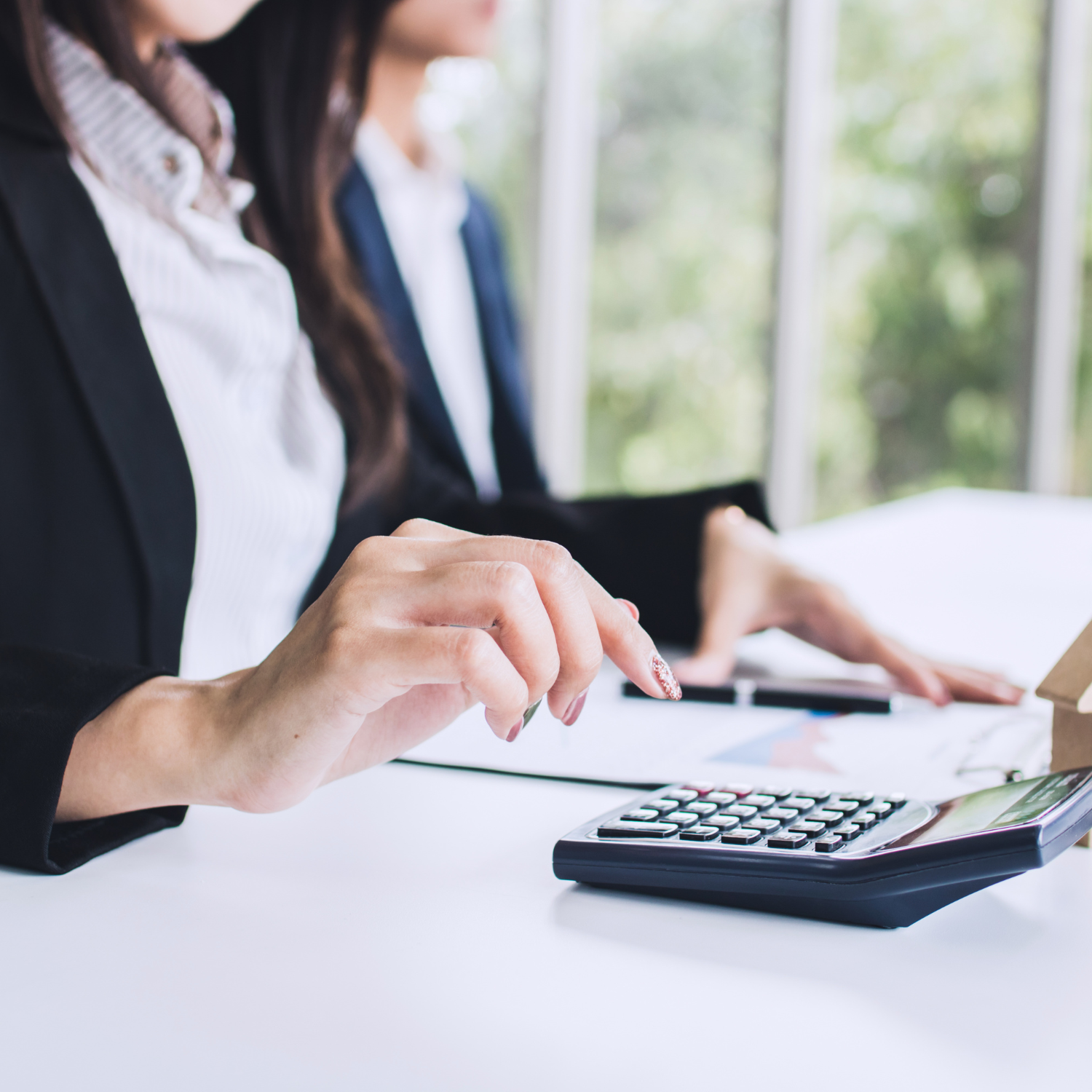 financial advisor helping clients after receiving an inheritance