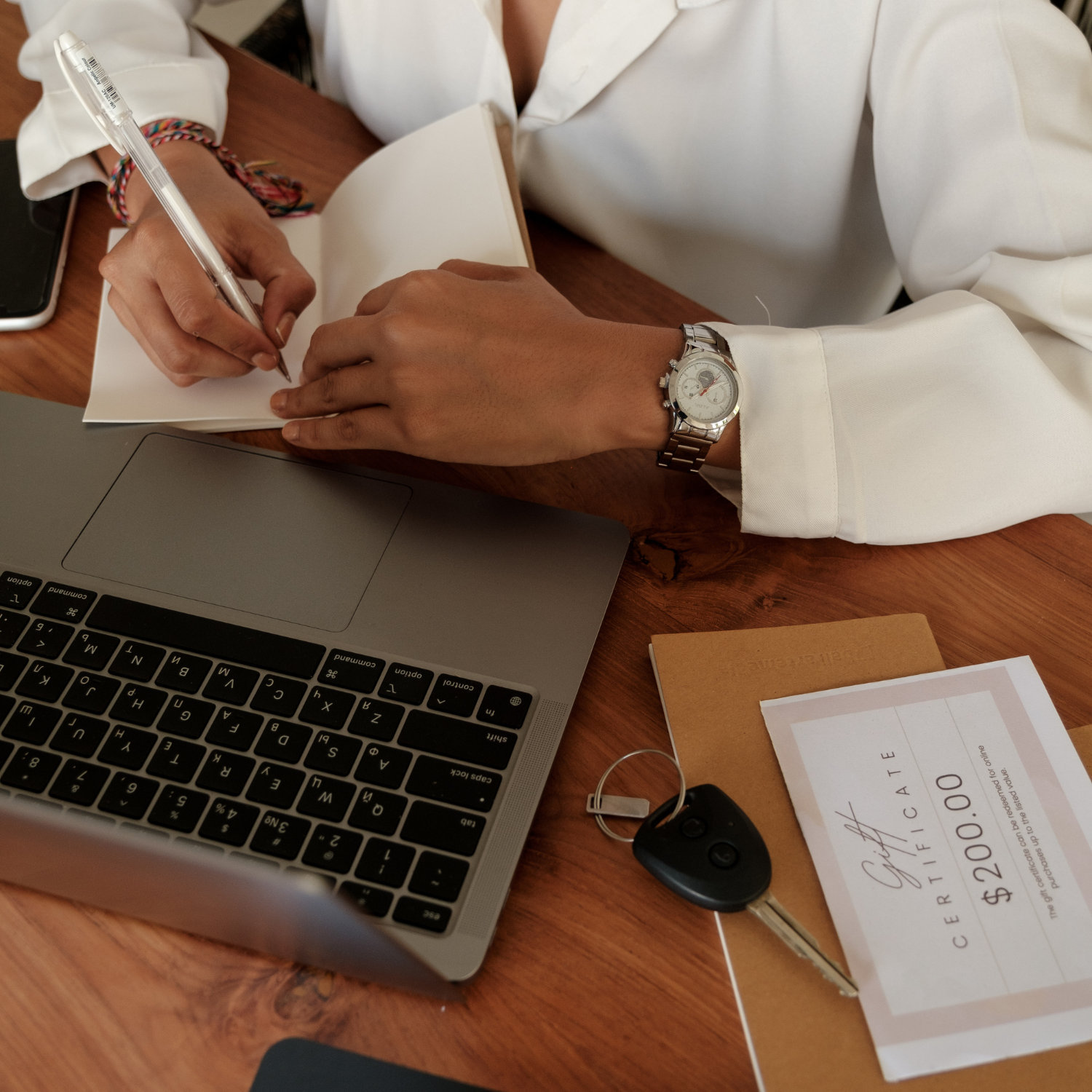 a woman starting a side business