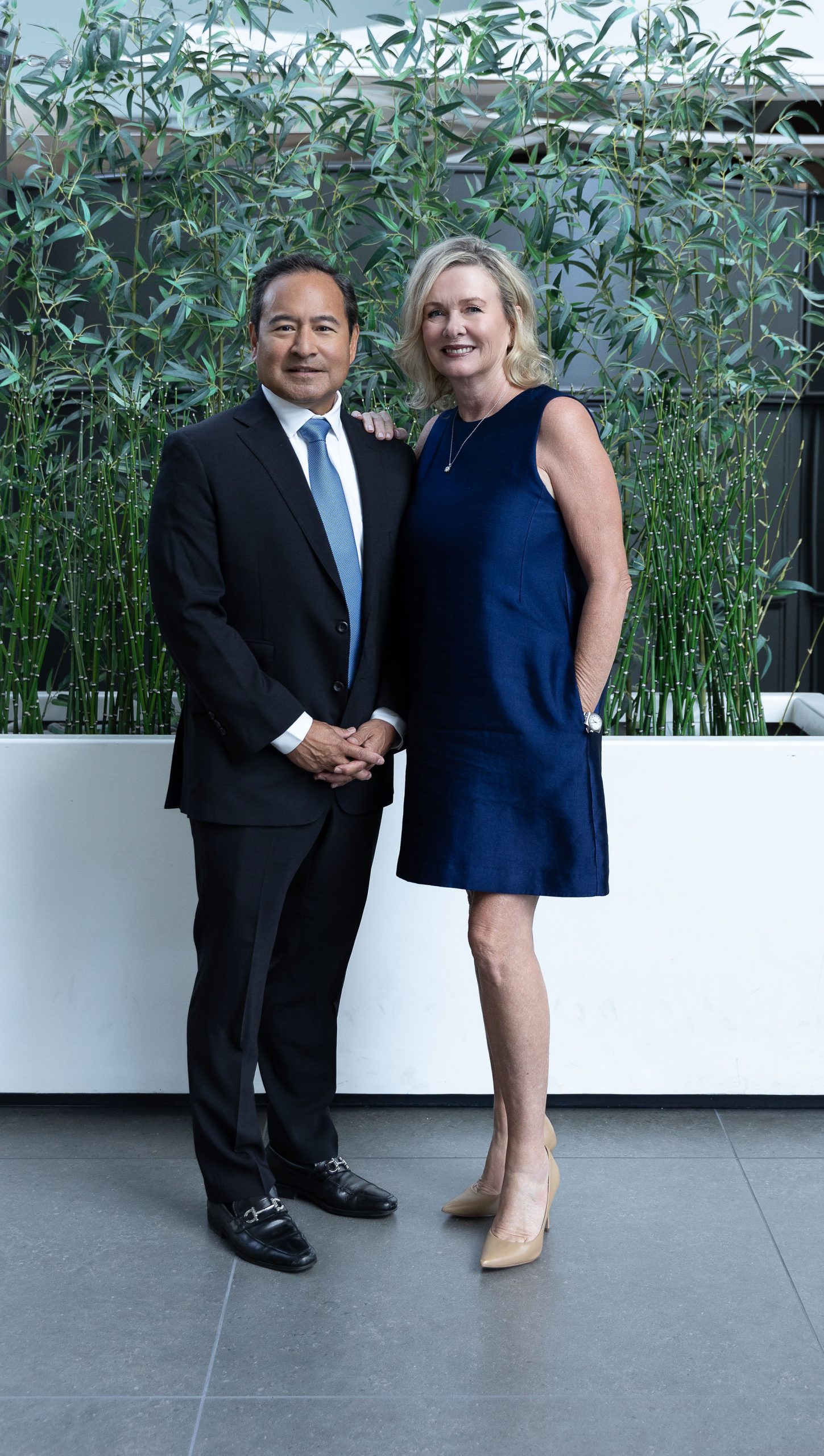 Rhonda Ducote and Harmon Kong LA Times Business Studios finance visionary award