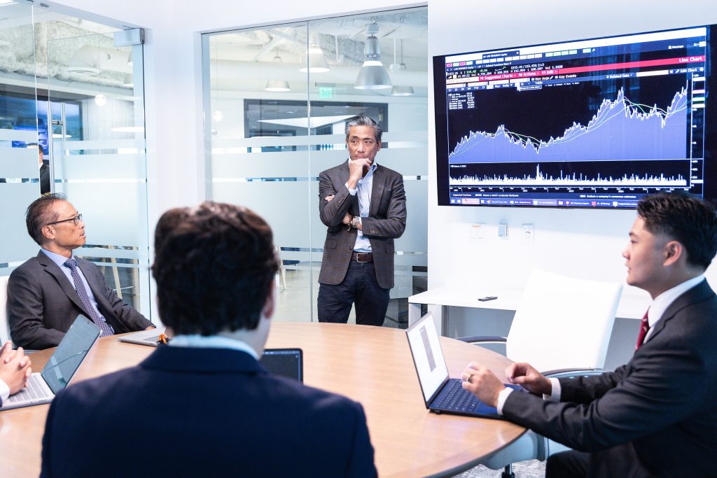 investment expert in orange count ca creating a strategy